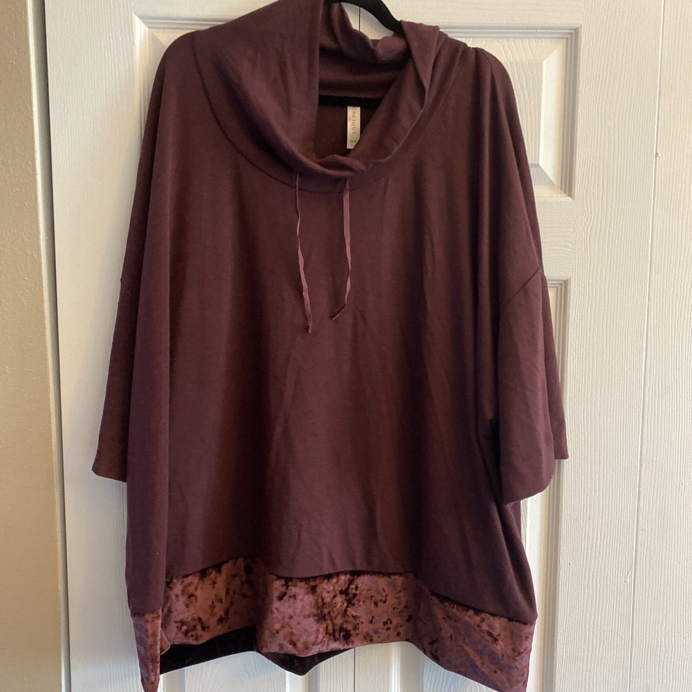 Cacique 26/28 Burgundy Cowl Neck Pullover Velour Hem Comfort Loungewear Cozy Tra